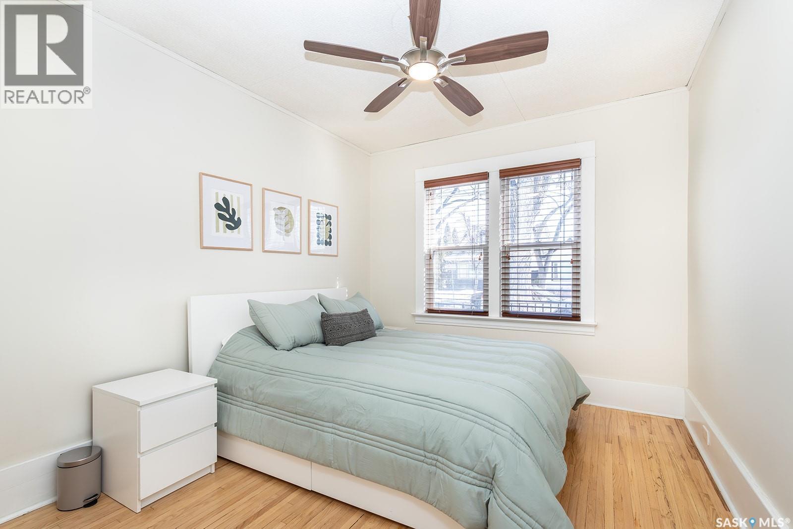625 4Th Avenue N, Saskatoon, SK - Indoor Photo Showing Bedroom