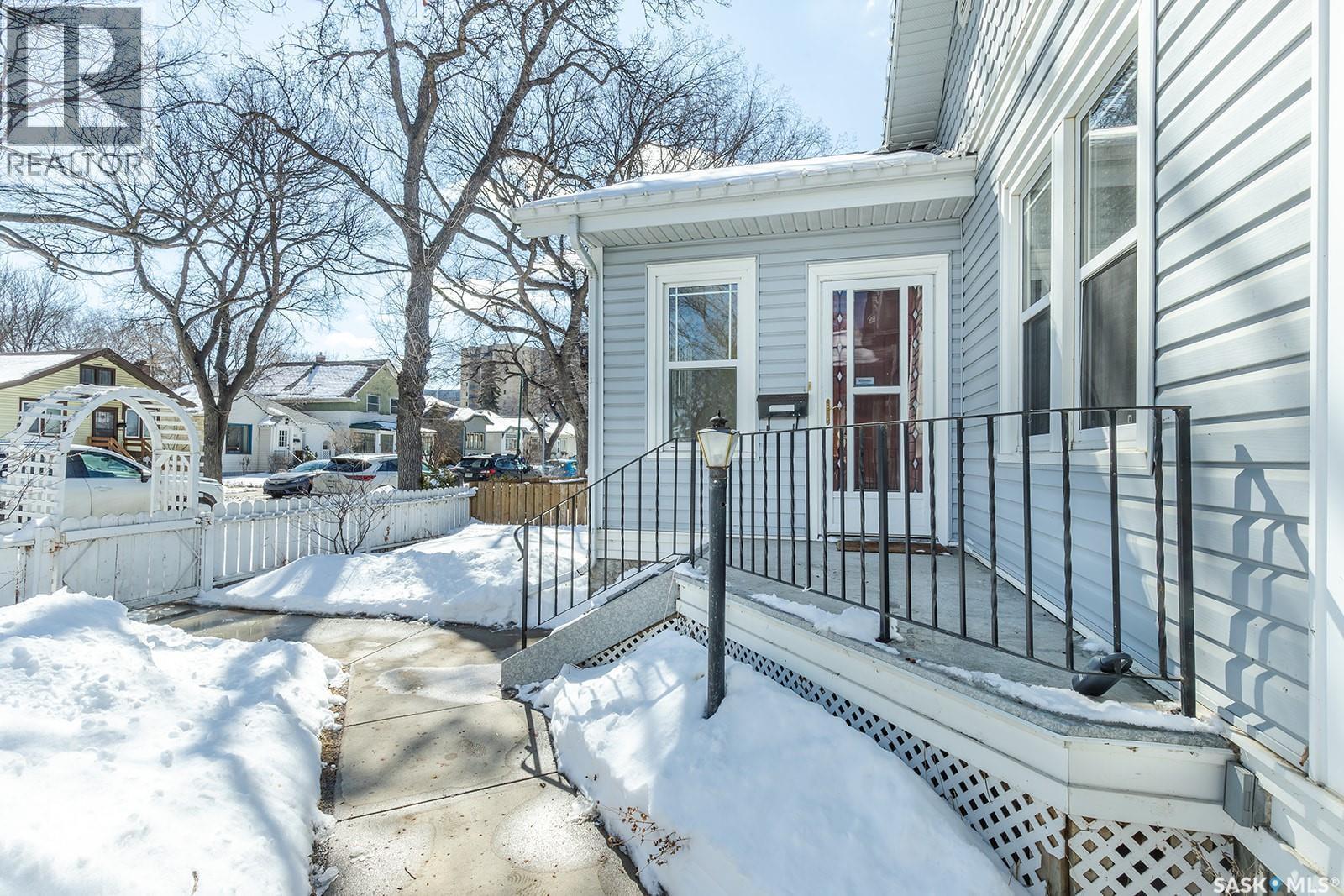 625 4Th Avenue N, Saskatoon, SK - Outdoor