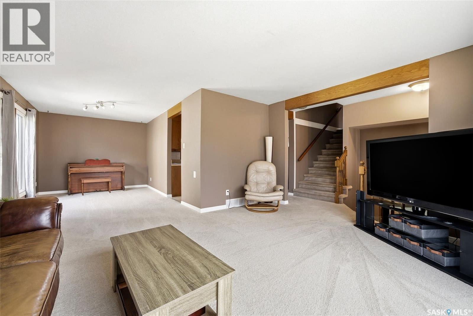 2102 Cunning Crescent, Regina, SK