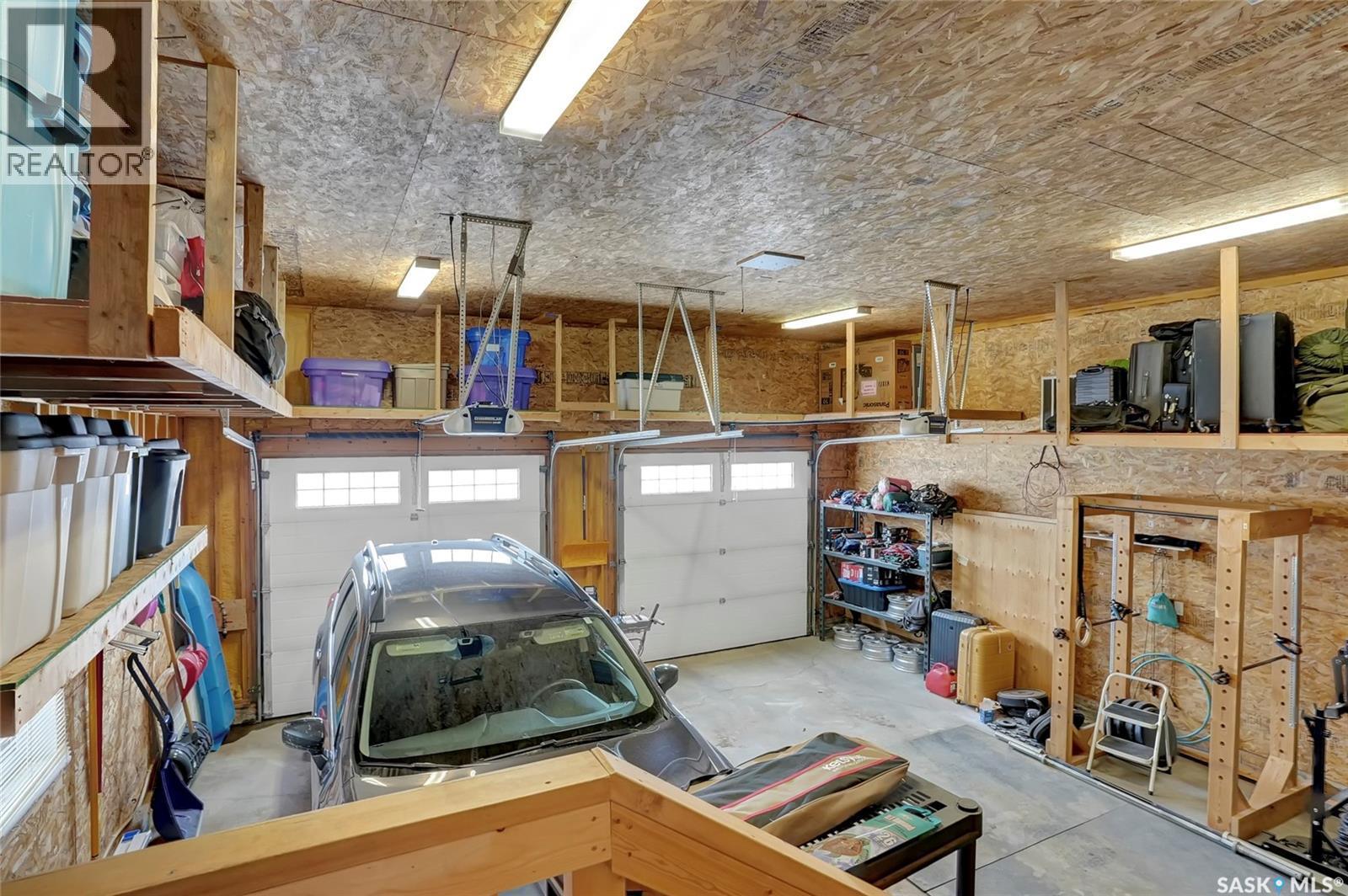 262 Blue Sage Drive, Moose Jaw, SK - Indoor Photo Showing Garage