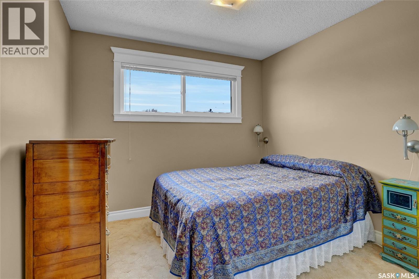 102 Daisy Crescent, Moose Jaw, SK - Indoor Photo Showing Bedroom