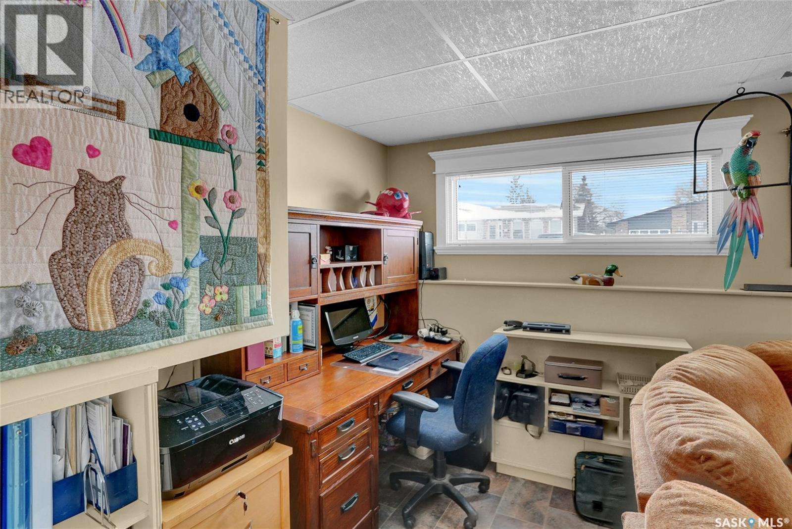 102 Daisy Crescent, Moose Jaw, SK - Indoor Photo Showing Office