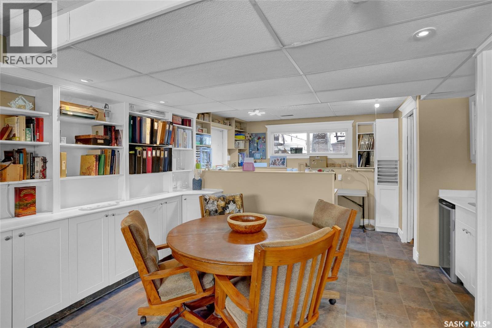 102 Daisy Crescent, Moose Jaw, SK - Indoor Photo Showing Dining Room