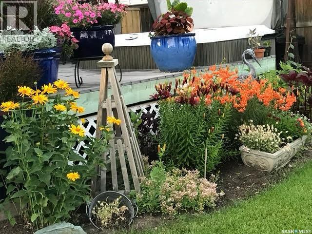 102 Daisy Crescent, Moose Jaw, SK - Outdoor