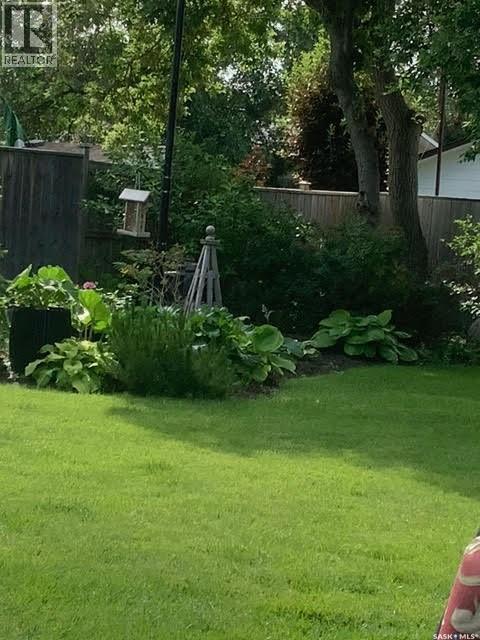 102 Daisy Crescent, Moose Jaw, SK - Outdoor