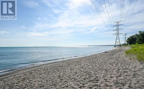 198 Beach Boulevard, Hamilton, ON 