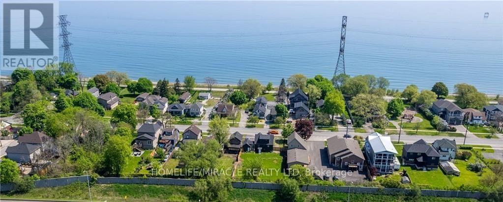 198 Beach Boulevard, Hamilton, ON - Outdoor With View
