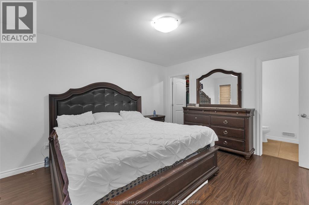 3921 Zanzibar Crescent, Windsor, ON - Indoor Photo Showing Bedroom