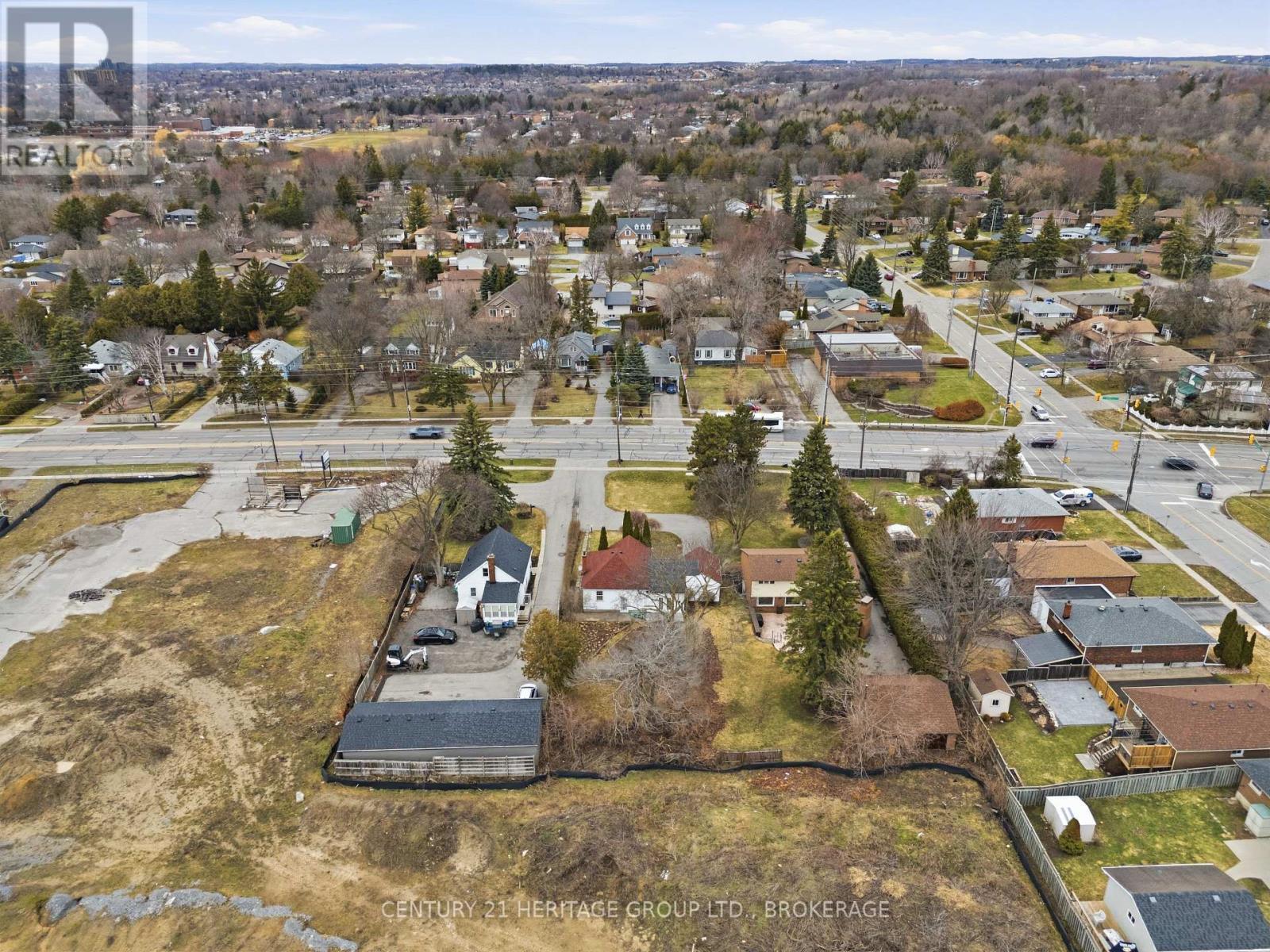 1033 King Street E, Oshawa (Donevan), ON - Outdoor With View