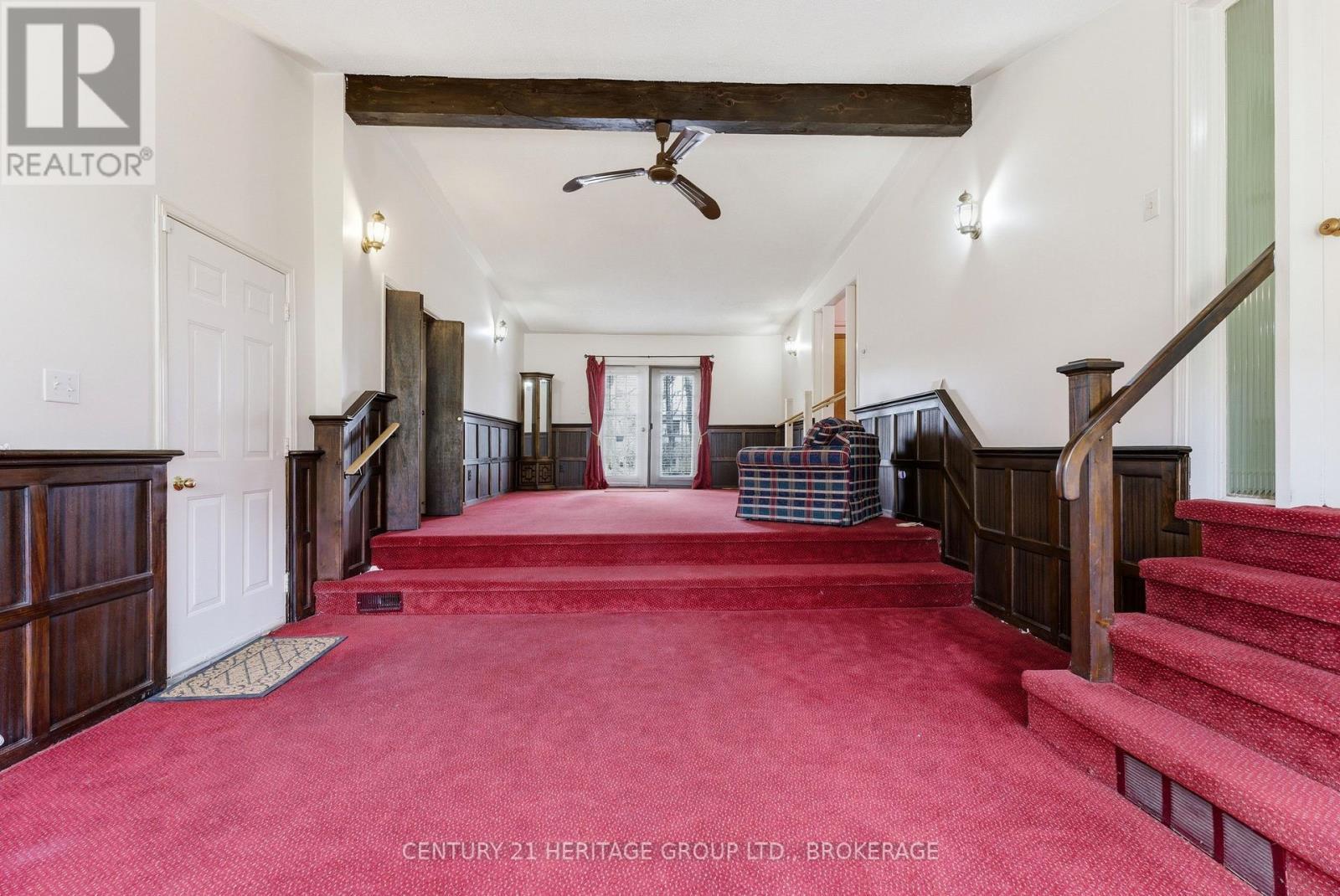 1033 King Street E, Oshawa (Donevan), ON - Indoor
