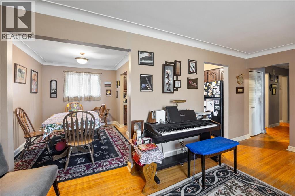 2979 Orion, Windsor, ON - Indoor