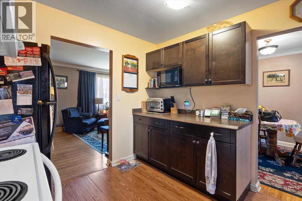 2979 Orion, Windsor, ON - Indoor