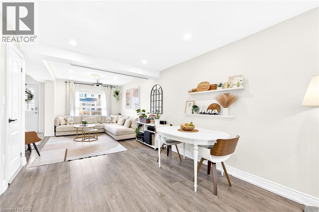 133 Avondale Street, Hamilton, ON