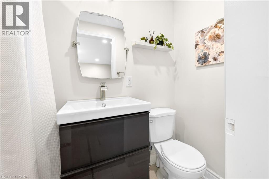 133 Avondale Street, Hamilton, ON