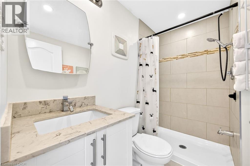 133 Avondale Street, Hamilton, ON