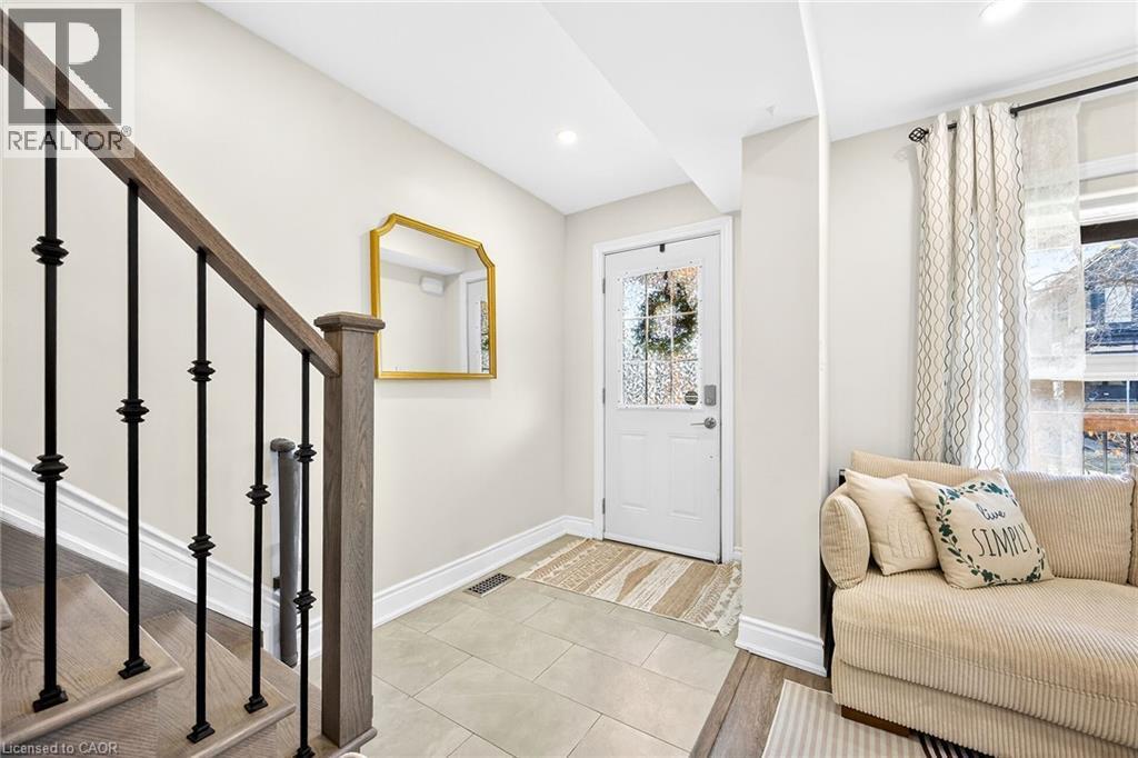 133 Avondale Street, Hamilton, ON