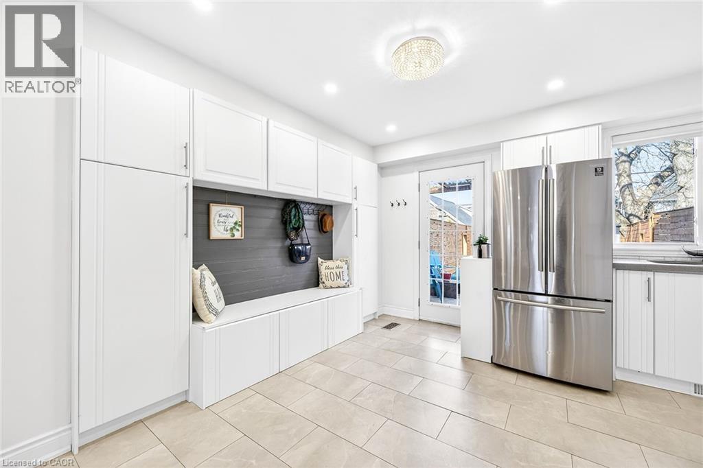 133 Avondale Street, Hamilton, ON