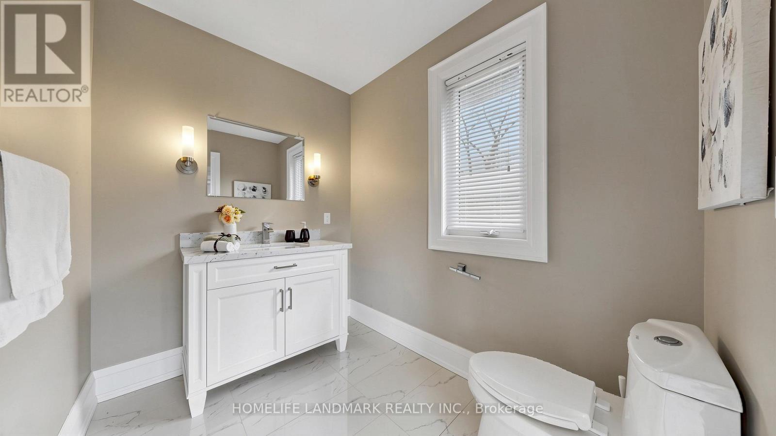 1549 Elite Road, Mississauga, ON - Indoor Photo Showing Bathroom