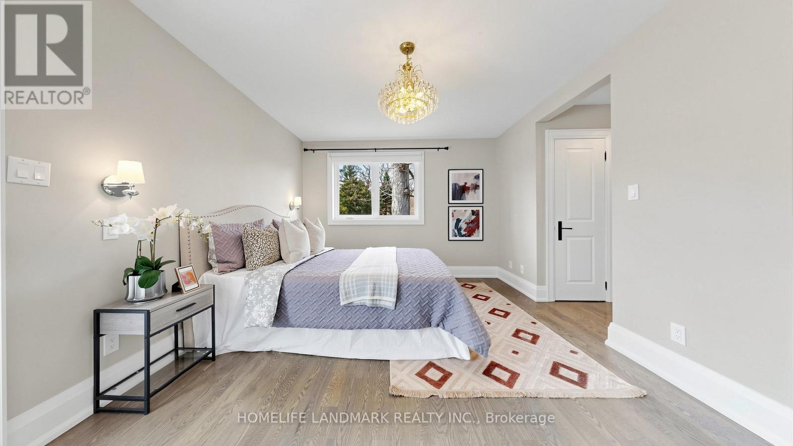 1549 Elite Road, Mississauga, ON - Indoor Photo Showing Bedroom