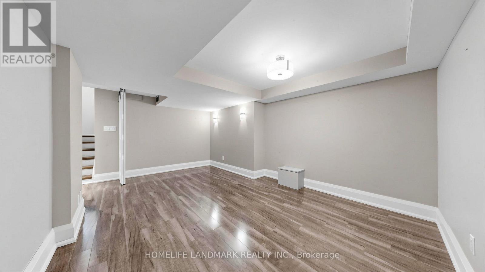 1549 Elite Road, Mississauga, ON - Indoor Photo Showing Other Room