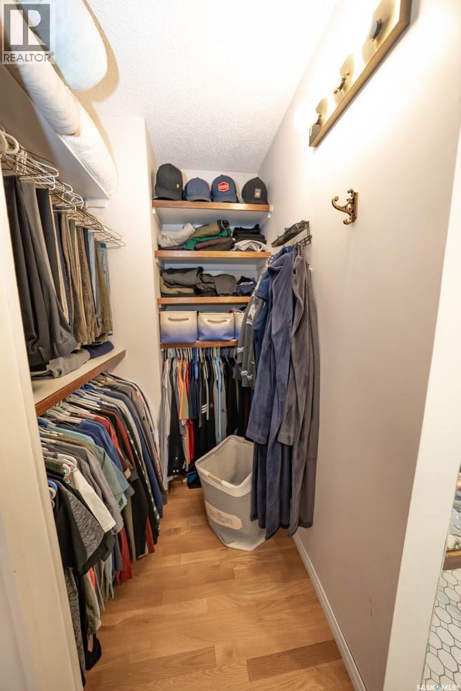 715 Emerald Bay, Saskatoon, SK - Indoor With Storage