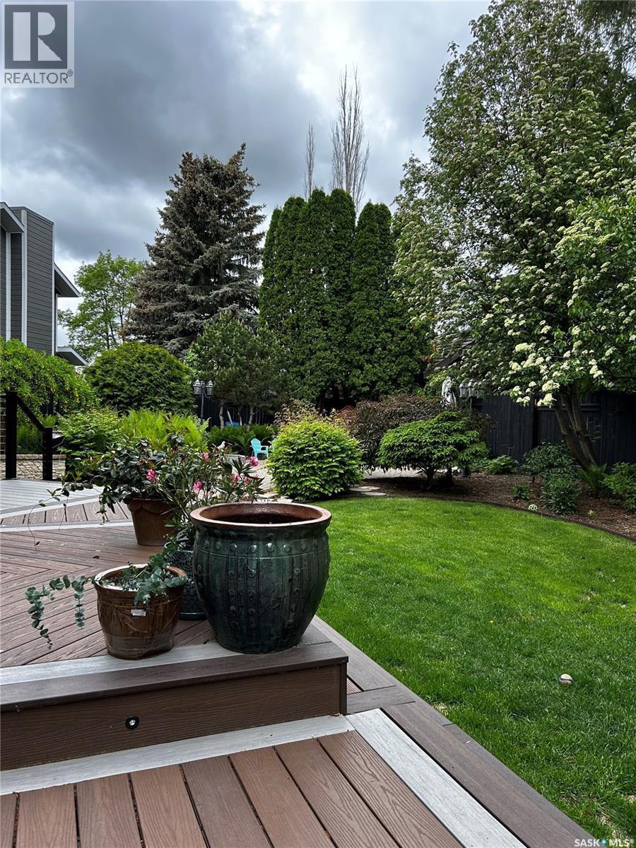 715 Emerald Bay, Saskatoon, SK - Outdoor