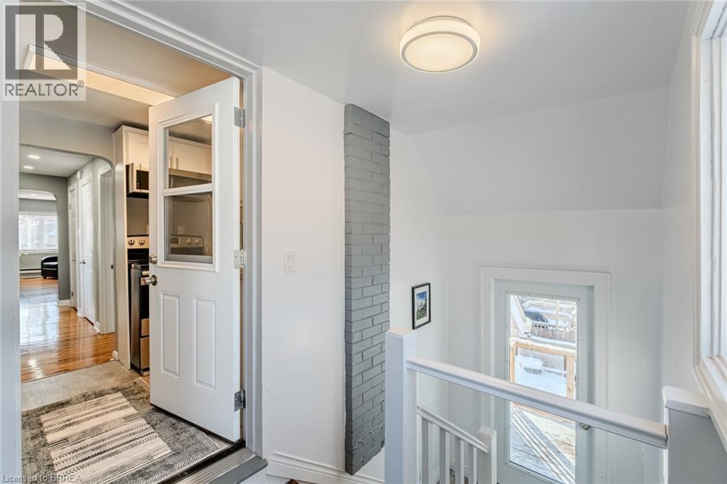 42 East 31St Street, Hamilton, ON - Indoor Photo Showing Other Room
