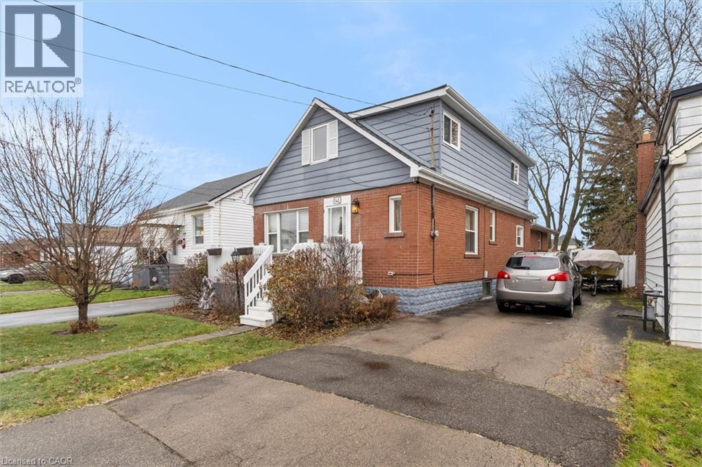 143 Walter Avenue S, Hamilton, ON - Outdoor