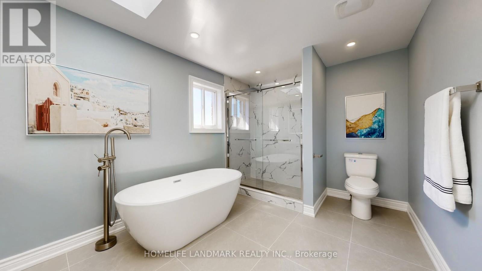 75 Ambler Bay, Barrie, ON - Indoor Photo Showing Bathroom