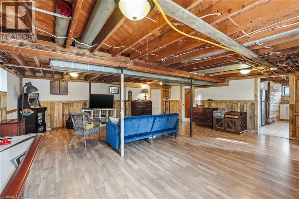 222 Concession 11 E, Freelton, ON - Indoor Photo Showing Basement