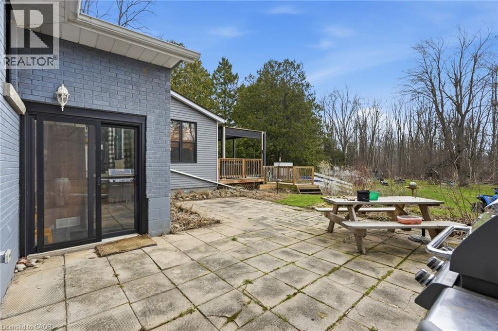 222 Concession 11 E, Freelton, ON - Outdoor