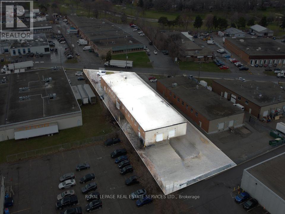 3130 Universal Drive, Mississauga, ON