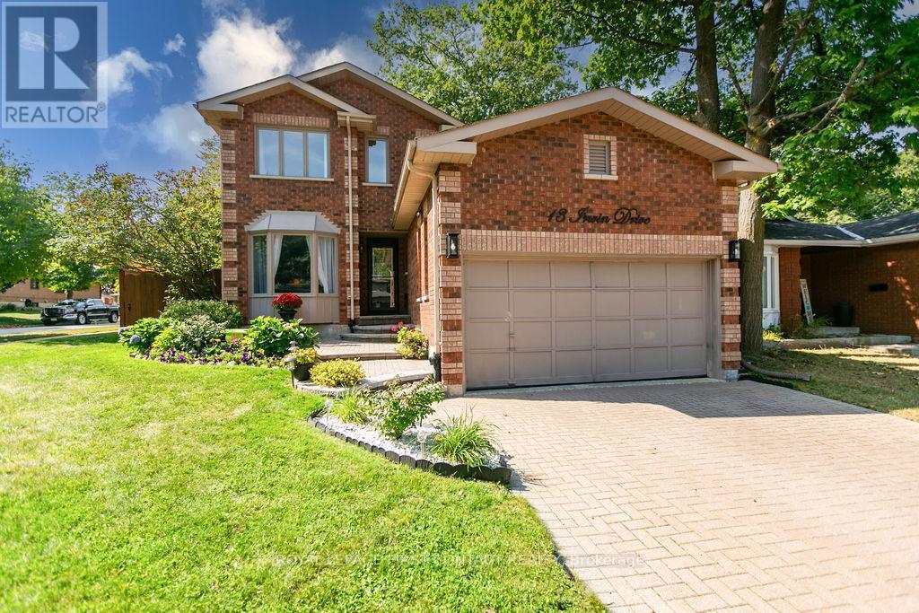 13 Irwin Drive, Barrie, ON - Outdoor With Facade