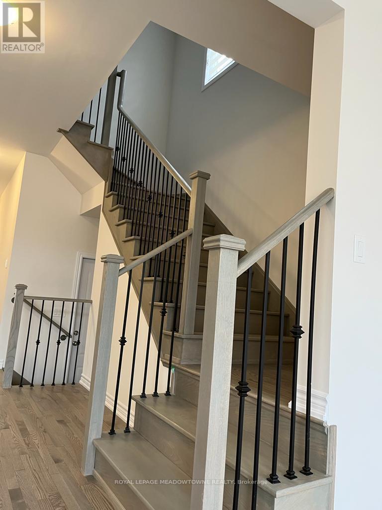 45 Eberhardt Drive E, Wasaga Beach, ON - Indoor Photo Showing Other Room