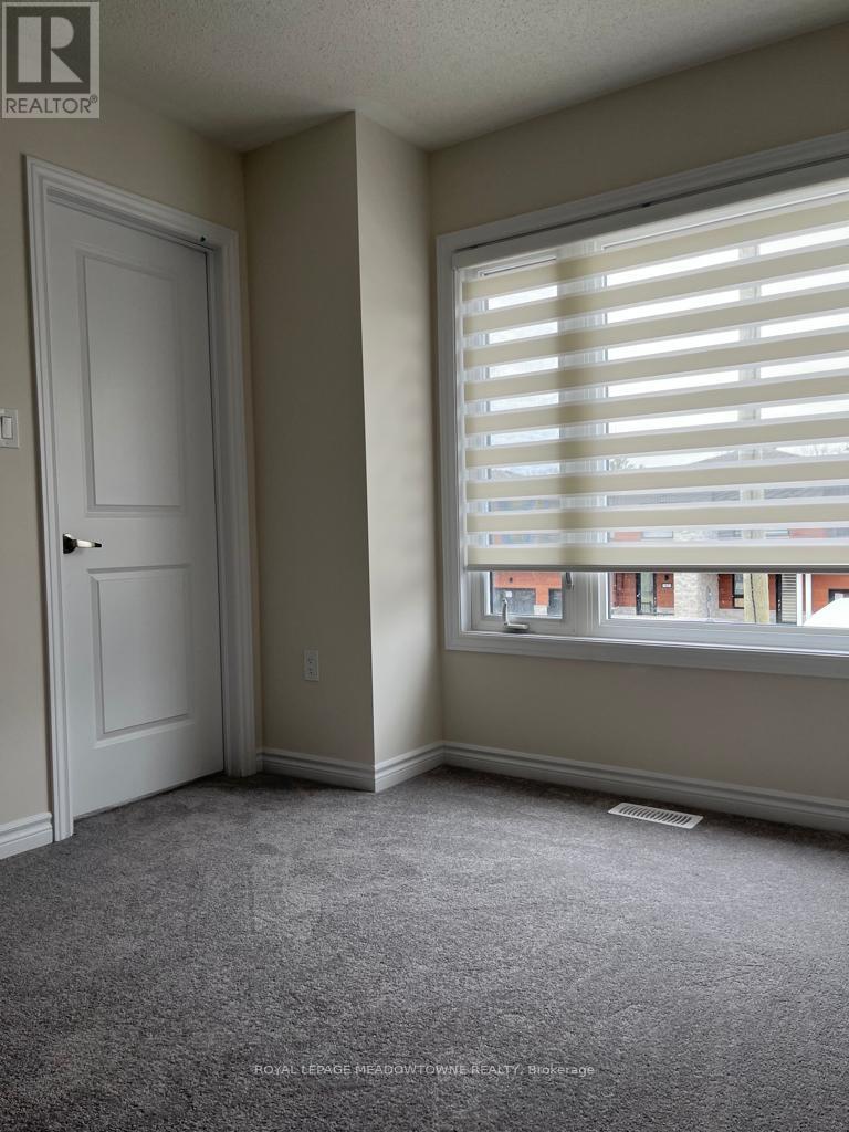45 Eberhardt Drive E, Wasaga Beach, ON - Indoor Photo Showing Other Room
