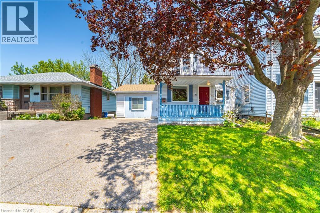 16 Royal Avenue, Hamilton, ON - Outdoor With Facade