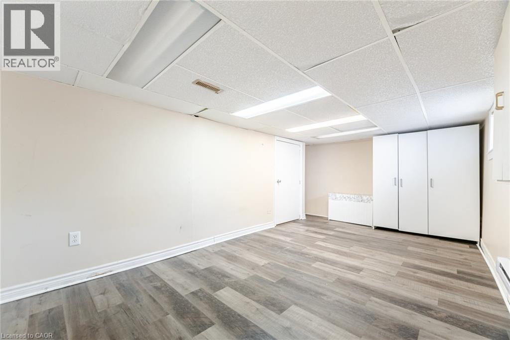 16 Royal Avenue, Hamilton, ON - Indoor