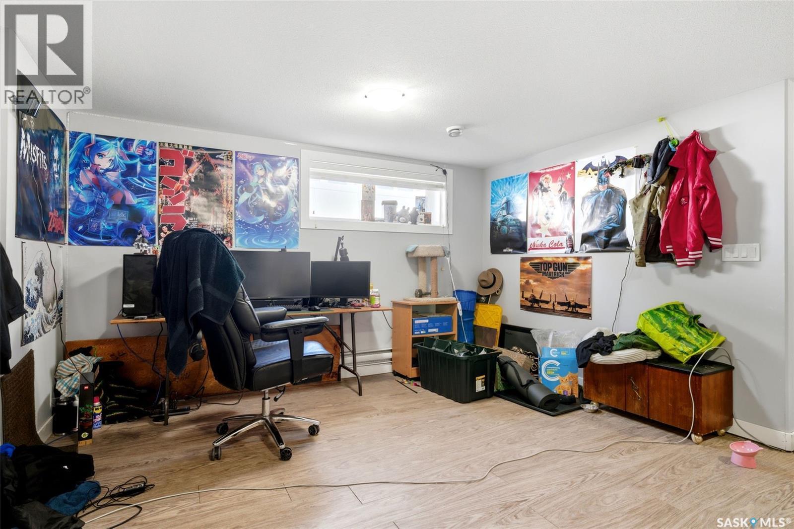 960 Wallace Street, Regina, SK - Indoor