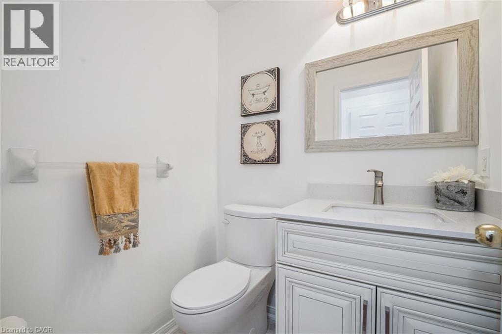 5147 Ravine Crescent, Burlington, ON - Indoor Photo Showing Bathroom