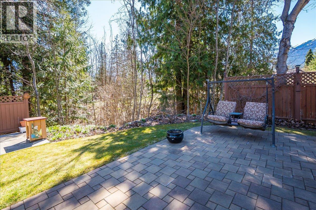 210 Bayview Street, Kaslo, BC - Outdoor