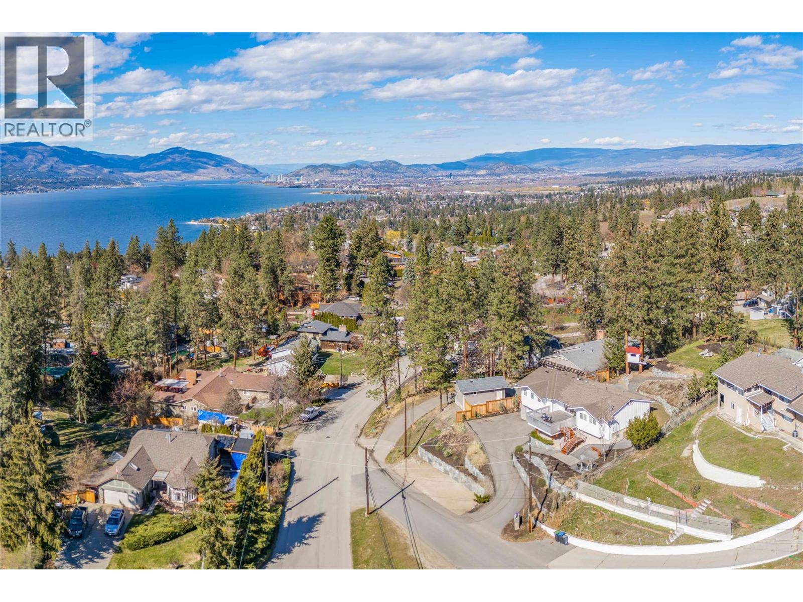 488 Sheila Crescent, Kelowna, BC - Outdoor With Body Of Water With View