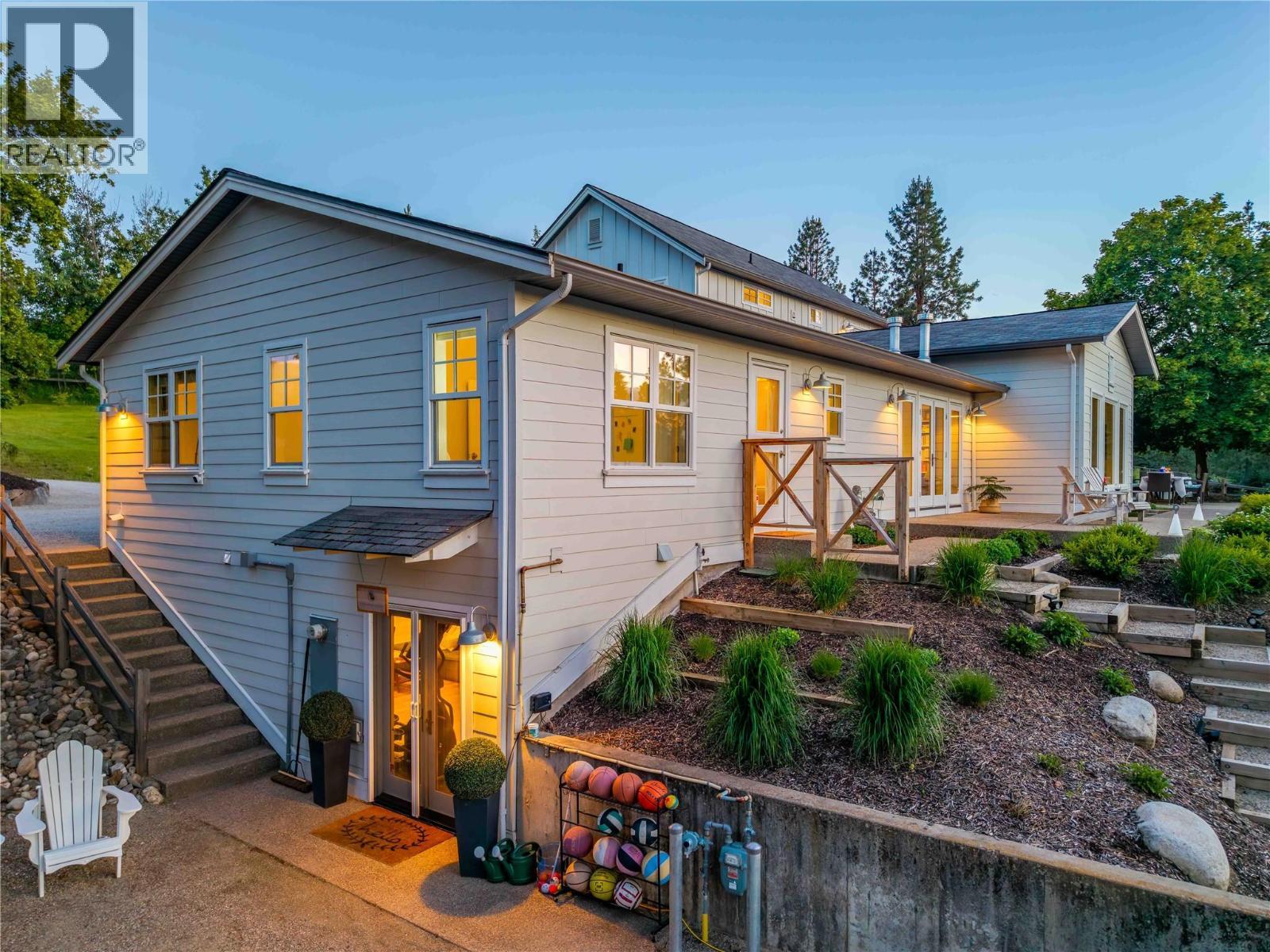 2376 Saucier Road, Kelowna, BC - Outdoor With Deck Patio Veranda With Exterior