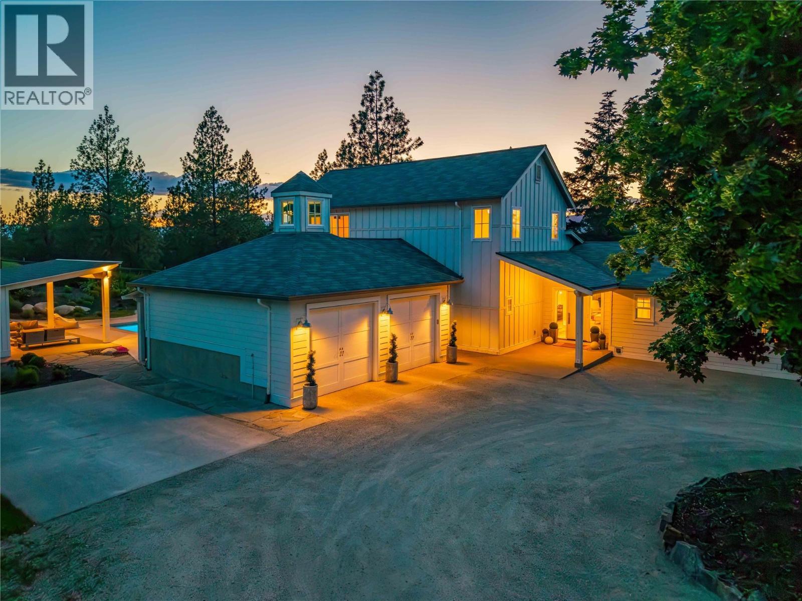 2376 Saucier Road, Kelowna, BC - Outdoor With Deck Patio Veranda
