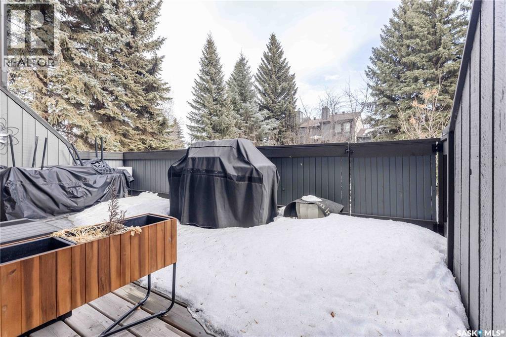 52 455 Pinehouse Drive, Saskatoon, SK - Outdoor
