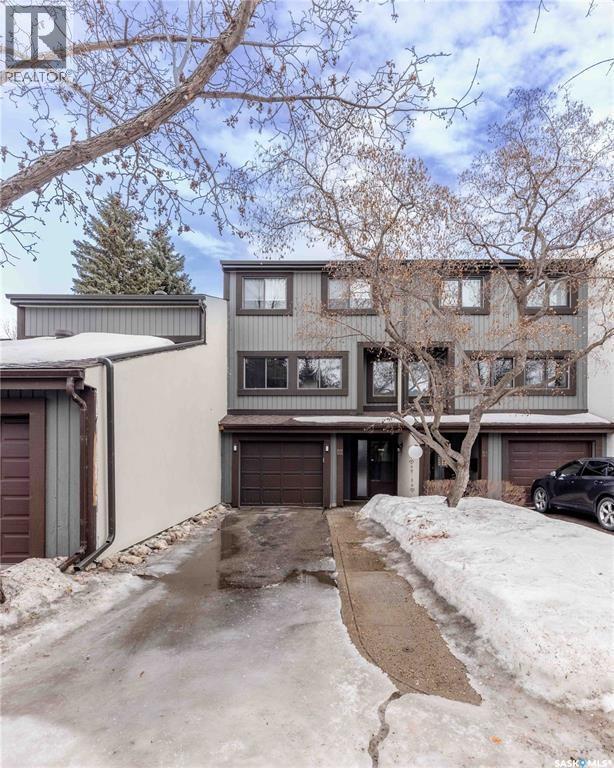 52 455 Pinehouse Drive, Saskatoon, SK - Outdoor With Facade