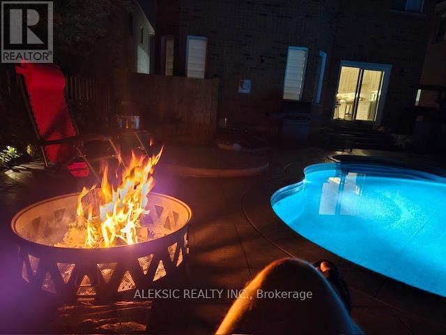 33 Hillpath Crescent, Brampton, ON -