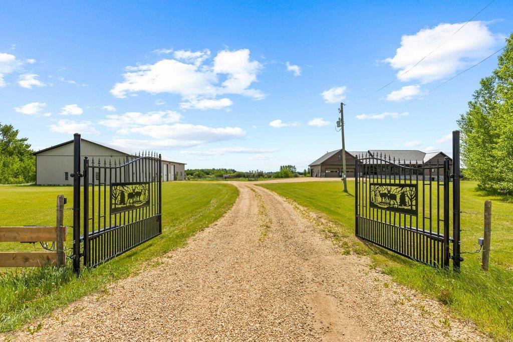 26517 Twp Road 584, Picardville, Ab T0G 1W0, Pickardville, AB