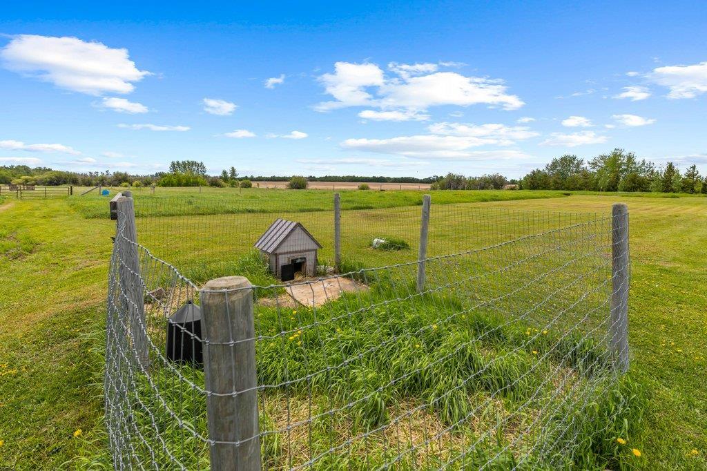 26517 Twp Road 584, Picardville, Ab T0G 1W0, Pickardville, AB