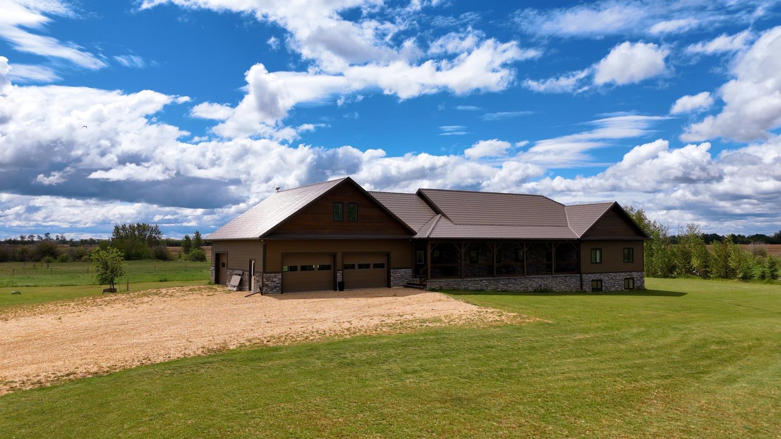 26517 Twp Road 584, Picardville, Ab T0G 1W0, Pickardville, AB