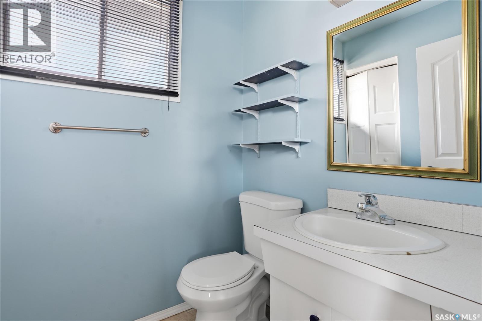 3 Carson Road, Regina, SK - Indoor Photo Showing Bathroom